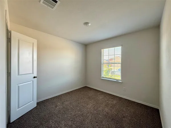 $2,000 | 3014 Saddleback Way, Forney, TX 75126