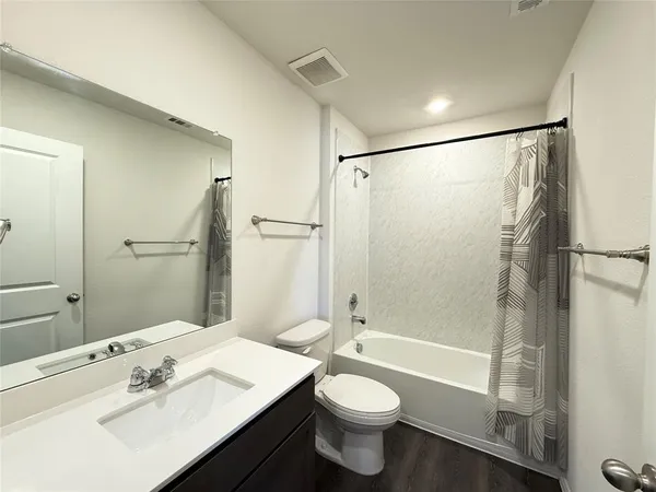 $2,000 | 3014 Saddleback Way, Forney, TX 75126