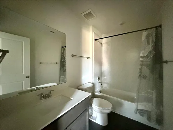 $2,000 | 3014 Saddleback Way, Forney, TX 75126