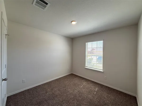 $2,000 | 3014 Saddleback Way, Forney, TX 75126