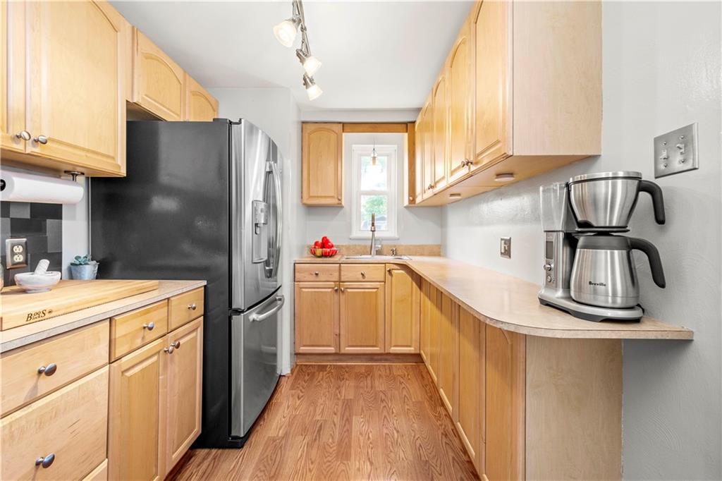 243 Castle Road Pittsburgh, PA 15234 - Photo 8 of 22 Lots of prep space!