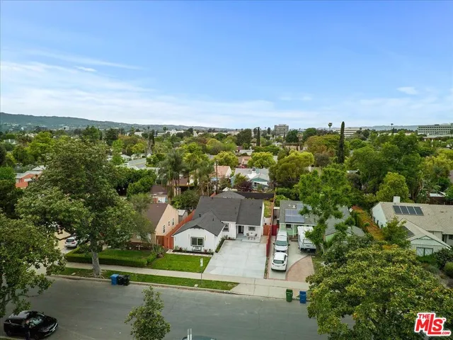 $5,500 | 5815 Saloma Avenue, Van Nuys, CA 91411