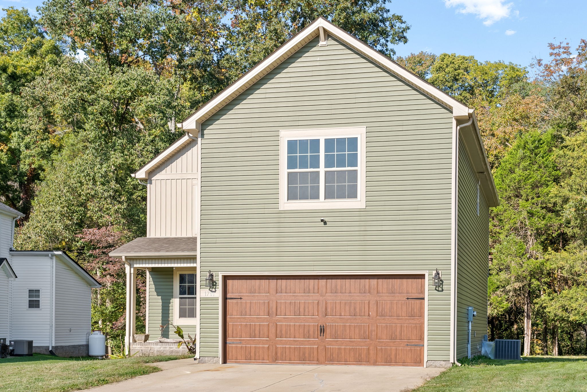 1701 Rains Road Clarksville, TN 37042 - Photo 3 of 35 Gallery Image 3