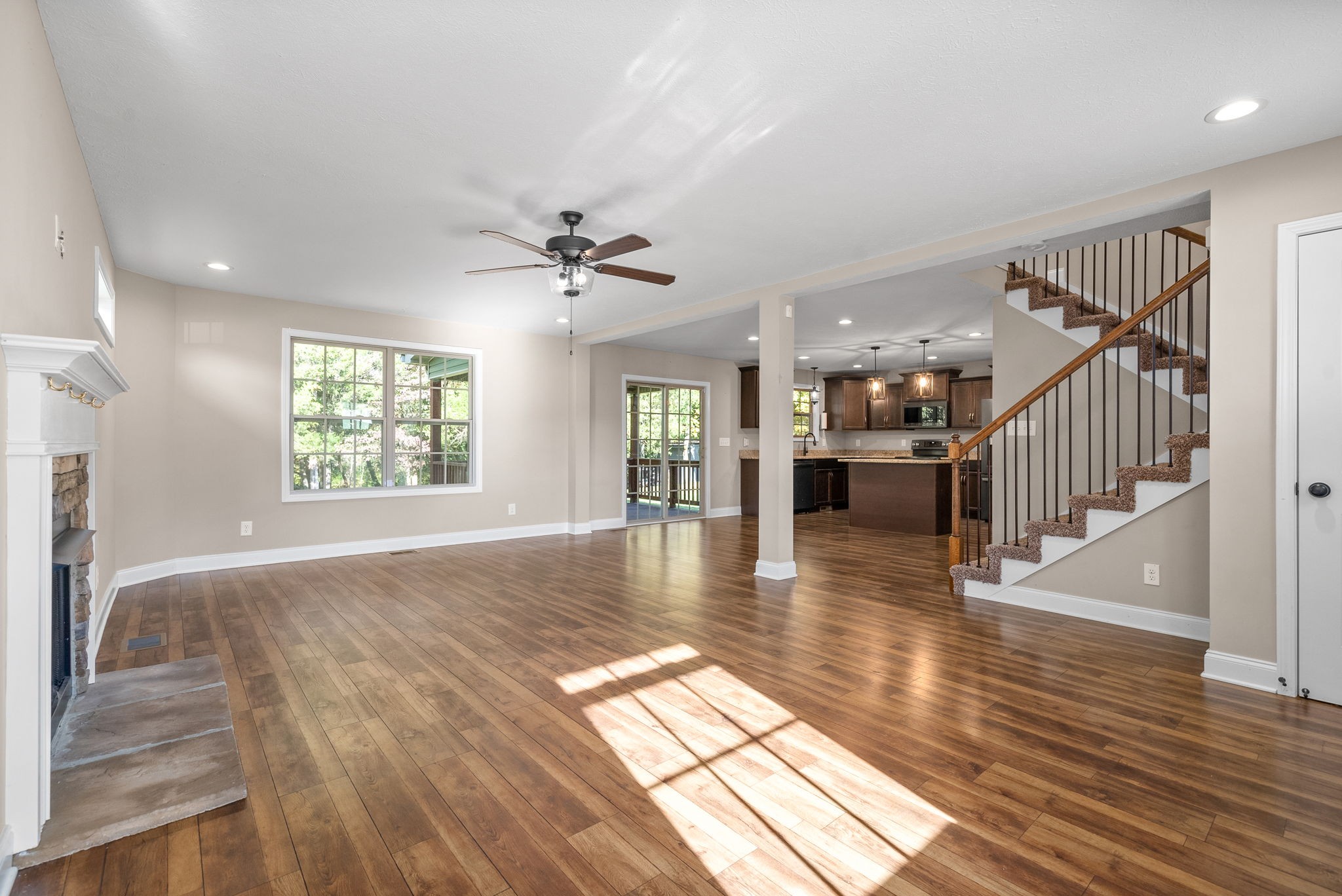 1701 Rains Road Clarksville, TN 37042 - Photo 6 of 35 Gallery Image 6