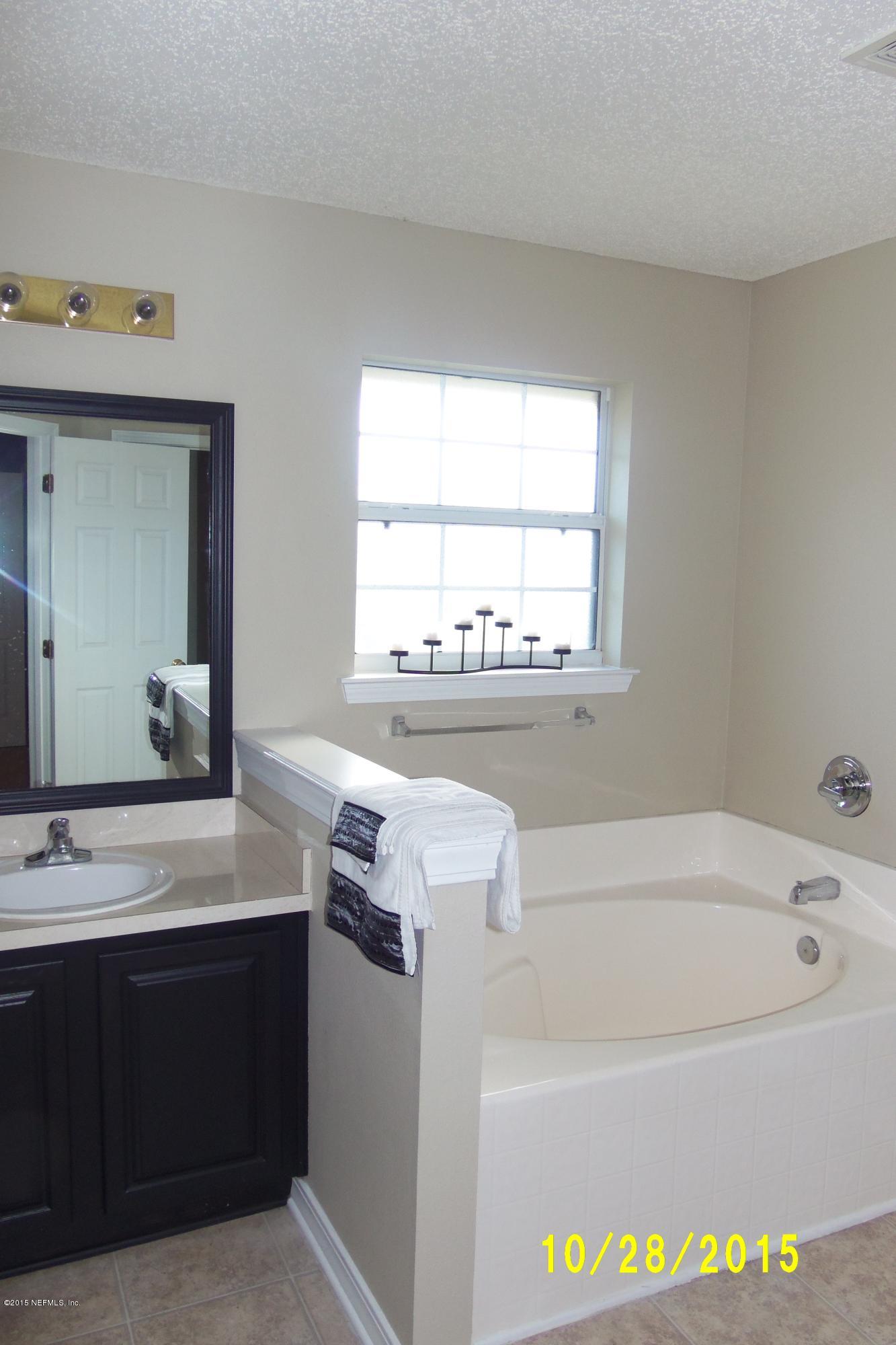 3115 Longleaf Ranch Circle Middleburg, FL 32068 - Photo 16 of 26 100_2493