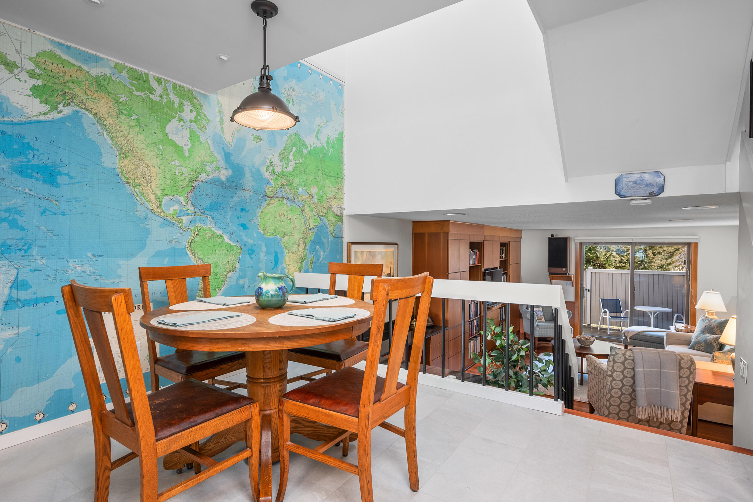 500 Ocean Street, Unit 8 Hyannis, MA 02601 - Photo 10 of 23 dining