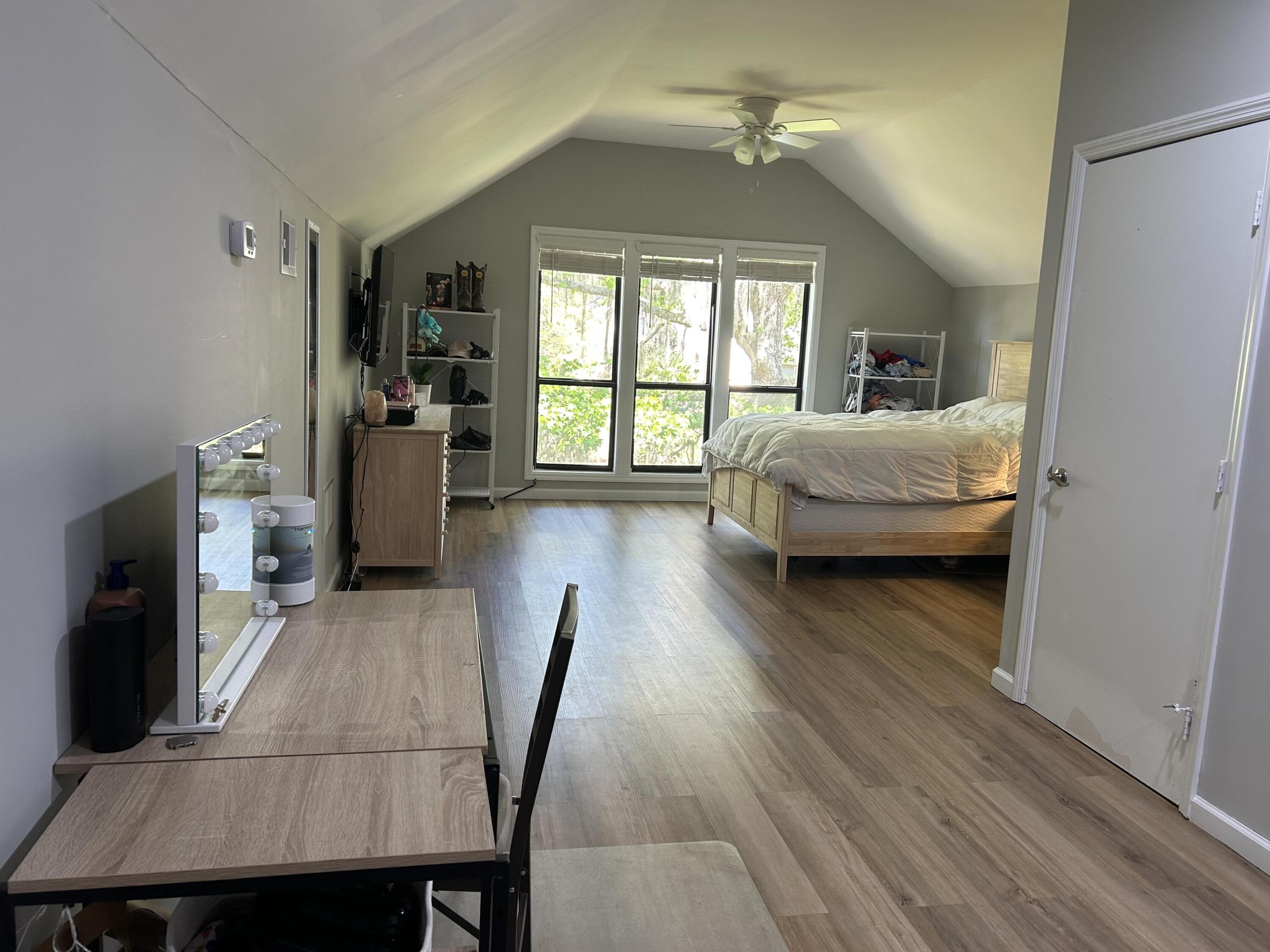 41 Wee Road Hilton Head Island, SC 29926 - Photo 2 of 11 02_beyc69dd924c63437