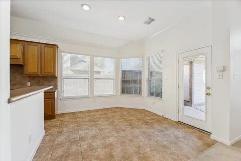 $450,000 | 12414 Aliso Bend Lane, Houston, TX 77041