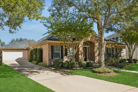 $450,000 | 12414 Aliso Bend Lane, Houston, TX 77041