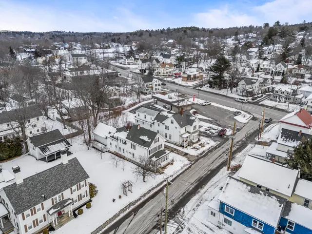 $250,000 | 80 Willow Street, Augusta, ME 04330