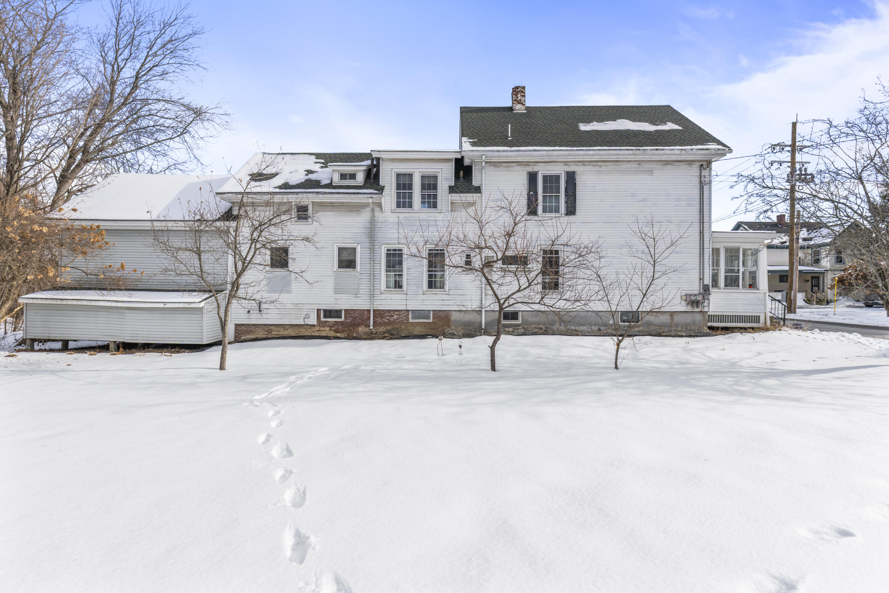 80 Willow Street Augusta, ME 04330 - Photo 5 of 19 Exterior
