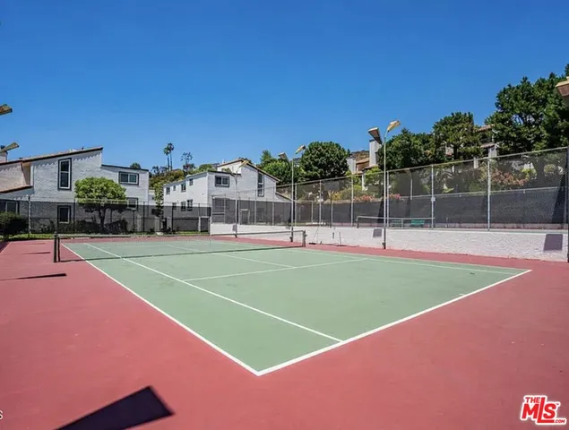 $6,750 | 17213 Palisades Circle, Pacific Palisades, CA 90272