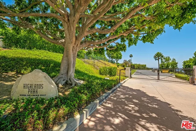 $6,750 | 17213 Palisades Circle, Pacific Palisades, CA 90272