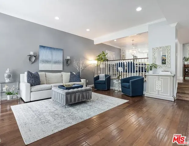 $6,750 | 17213 Palisades Circle, Pacific Palisades, CA 90272