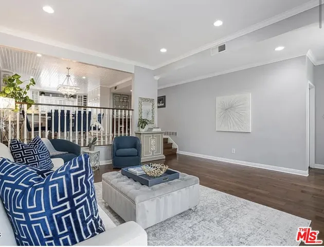 $6,750 | 17213 Palisades Circle, Pacific Palisades, CA 90272