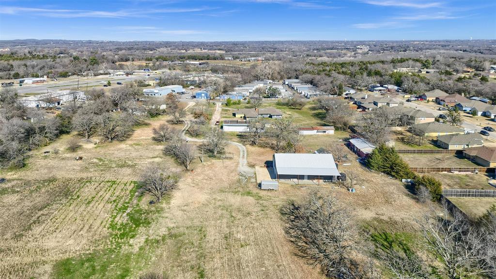 2014-1910 Shannon Road Denison, TX 75020 - Photo 13 of 19 Gallery Image 13
