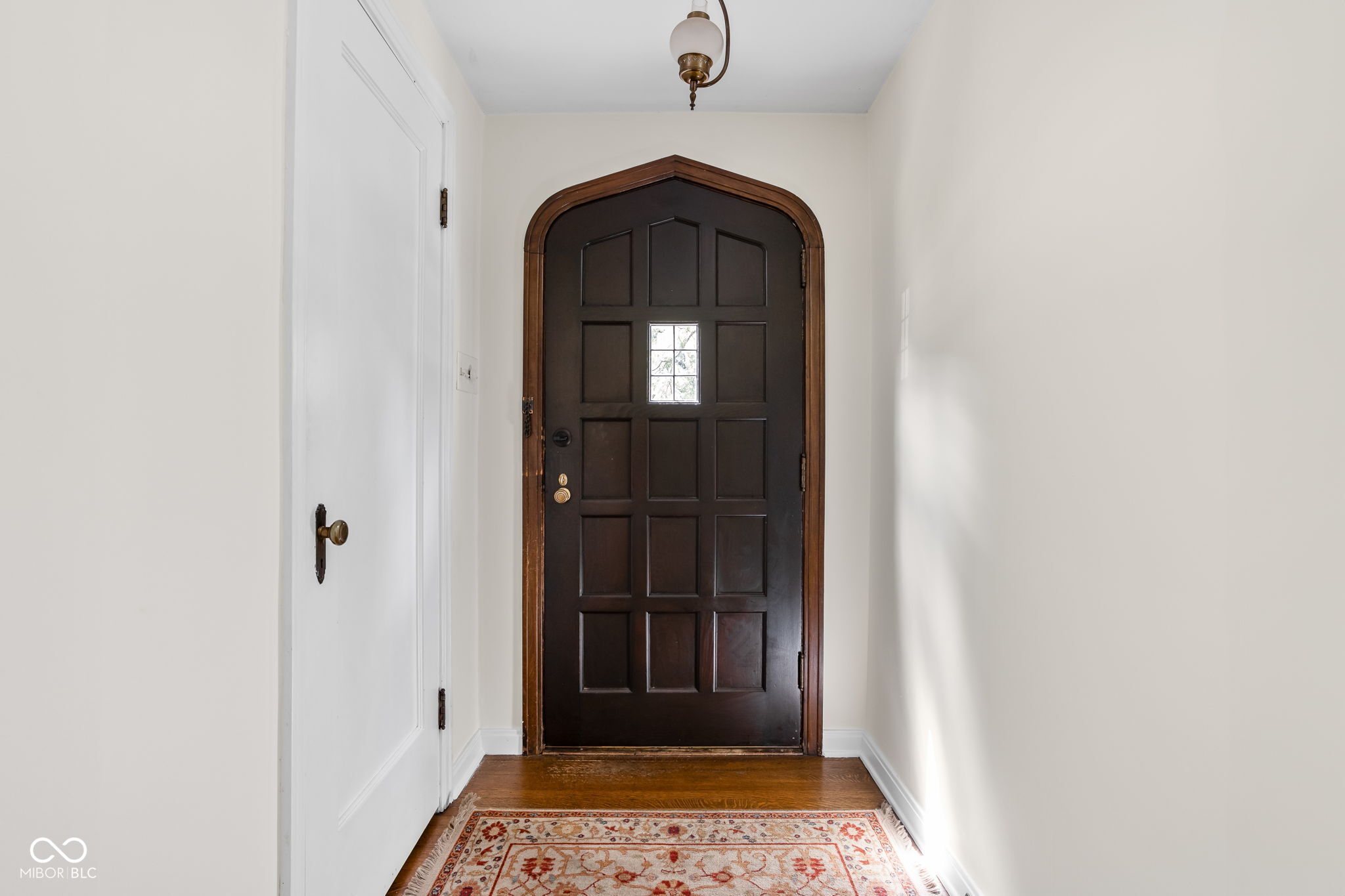 316 Blue Ridge Road Indianapolis, IN 46208 - Photo 5 of 29