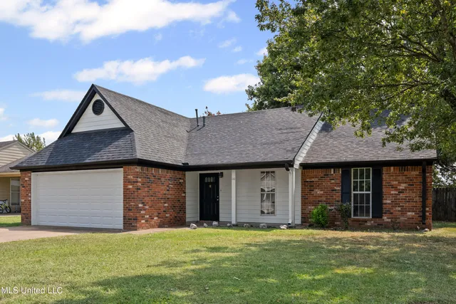 $219,900 | 110 Orange Drive, Senatobia, MS 38668