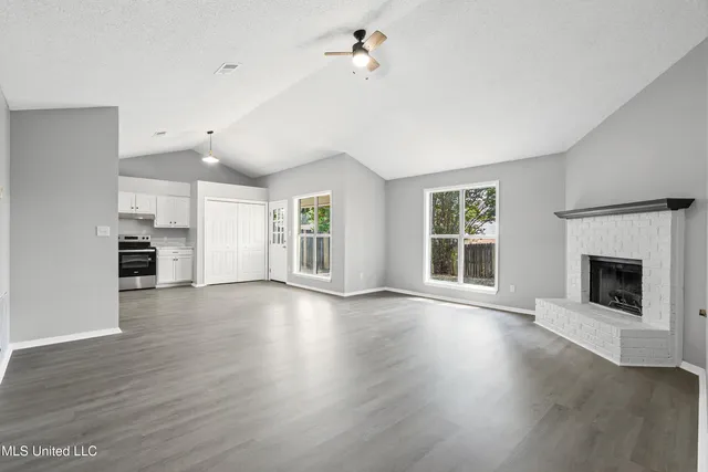 $219,900 | 110 Orange Drive, Senatobia, MS 38668