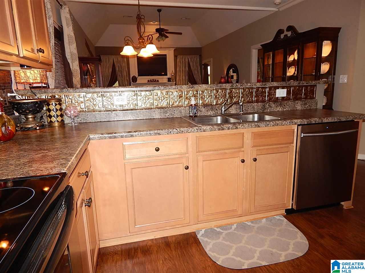 132 Sharpe Street Sterrett, AL 35147 - Photo 18 of 50