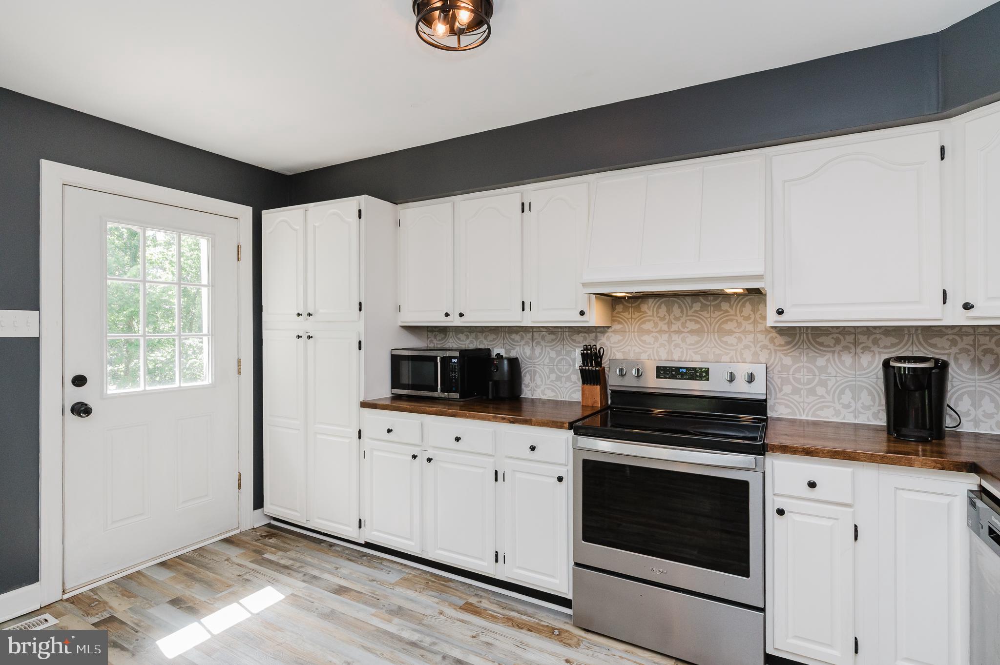 305 Crowl Road Westminster, MD 21158 - Photo 9 of 55