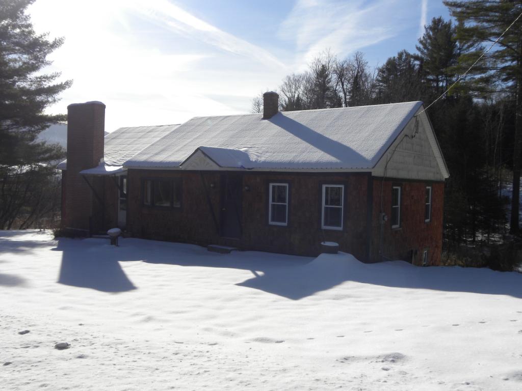 453 Spaulding Road St. Johnsbury, VT 05819 - Photo 3 of 19 Gallery Image 3