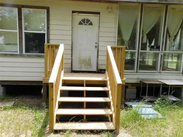 $99,500 | 504 Northeast 7th Street, Hubbard, TX 76648