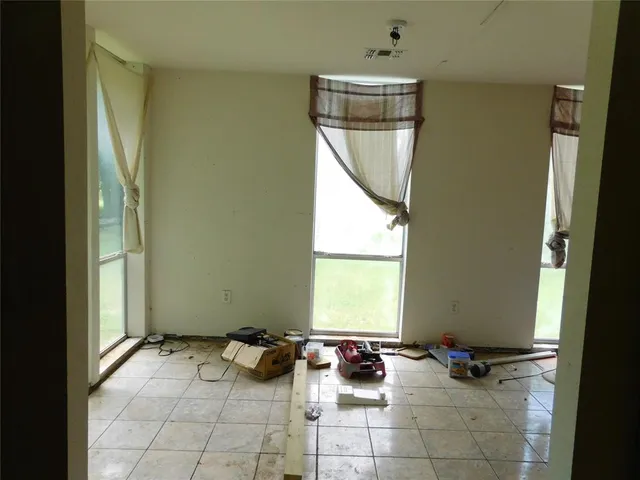 $99,500 | 504 Northeast 7th Street, Hubbard, TX 76648