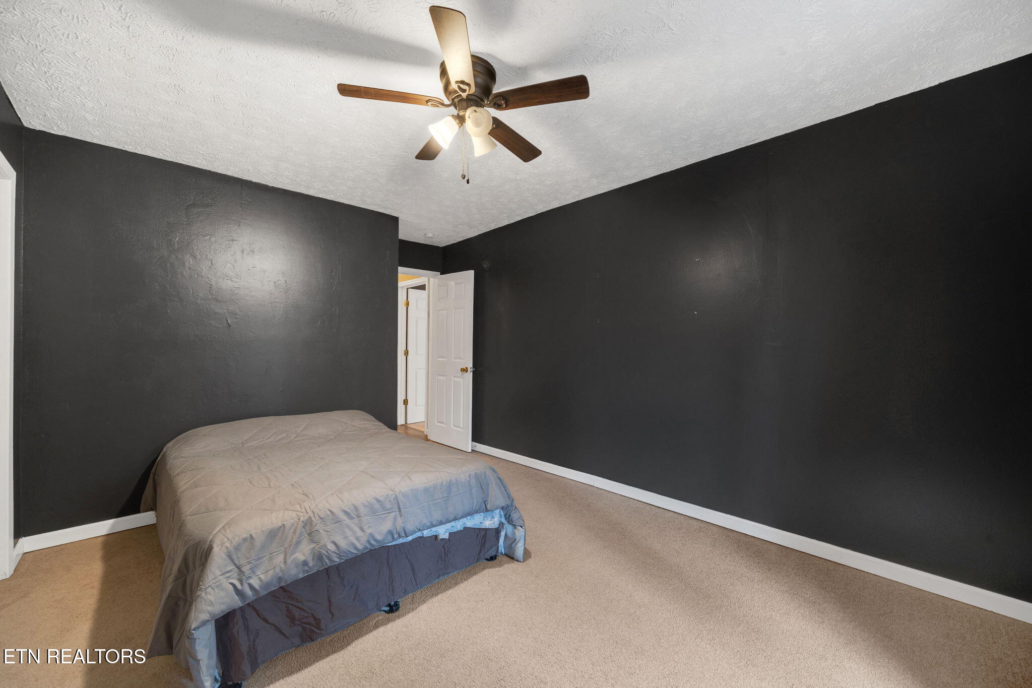 4908 Nickle Road Knoxville, TN 37921 - Photo 33 of 42 34-web-or-mls-DSC09214