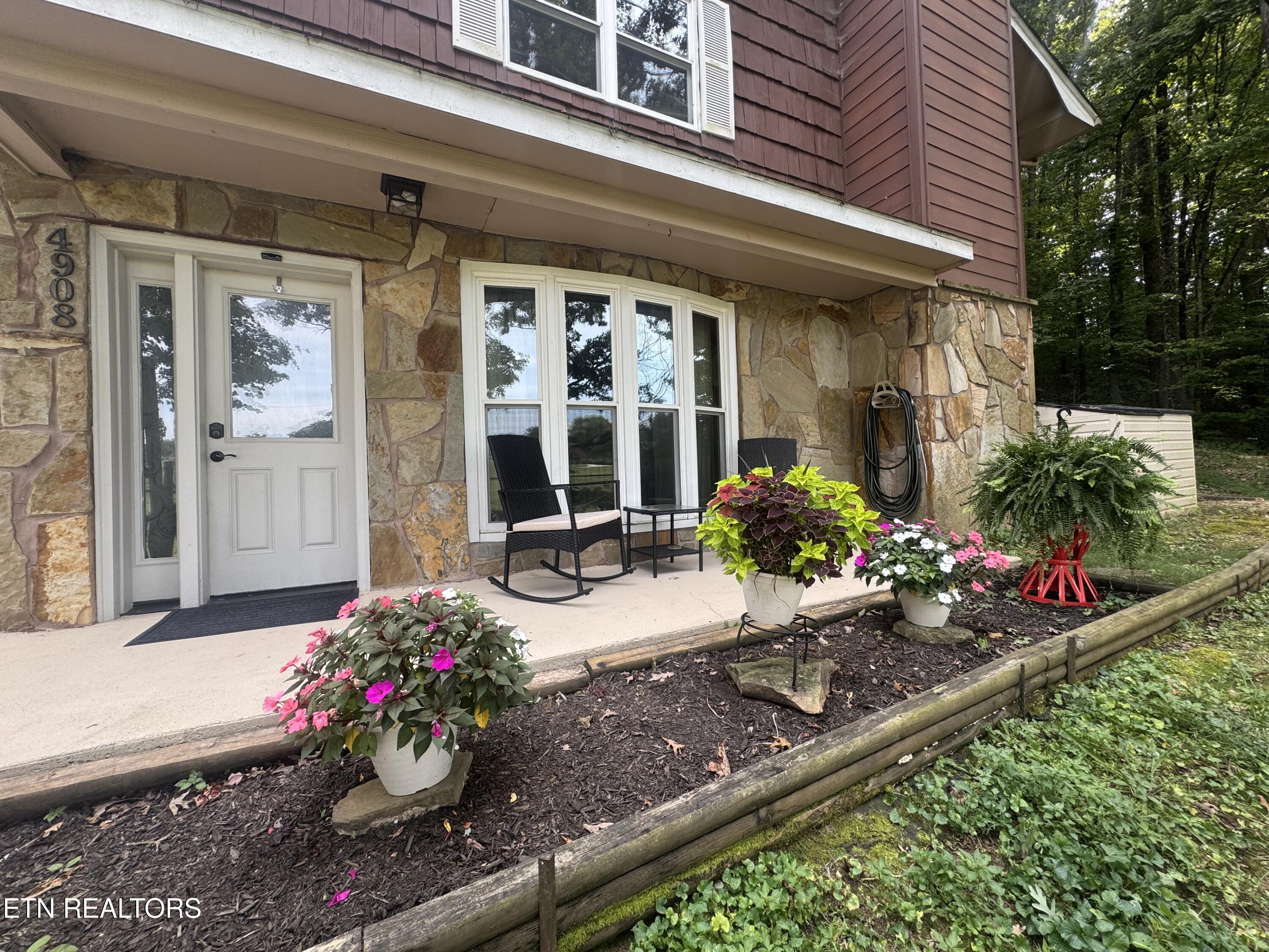4908 Nickle Road Knoxville, TN 37921 - Photo 38 of 42 IMG_8627