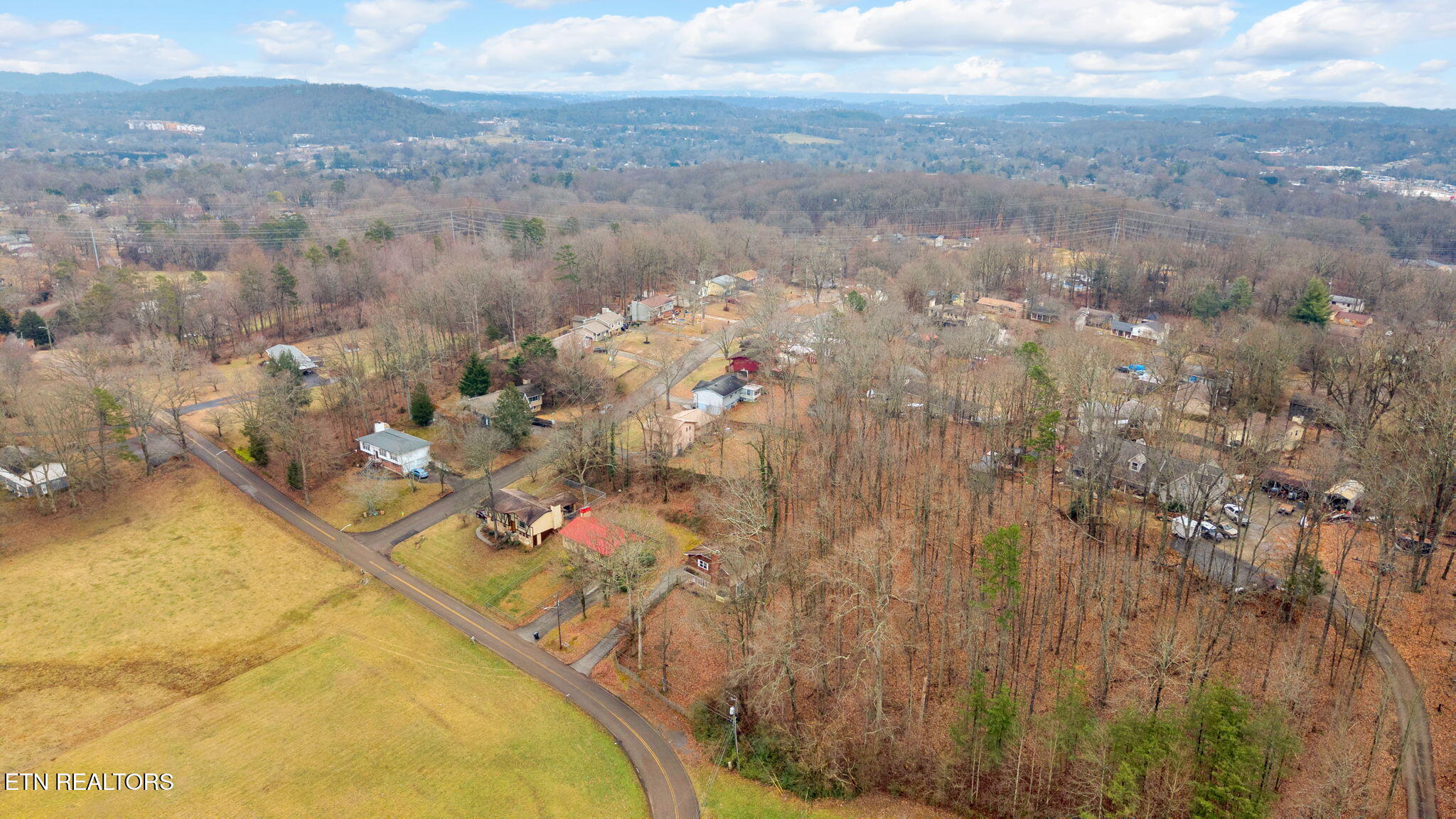 4908 Nickle Road Knoxville, TN 37921 - Photo 5 of 42 4-web-or-mls-DJI_20250127141615_0487_D