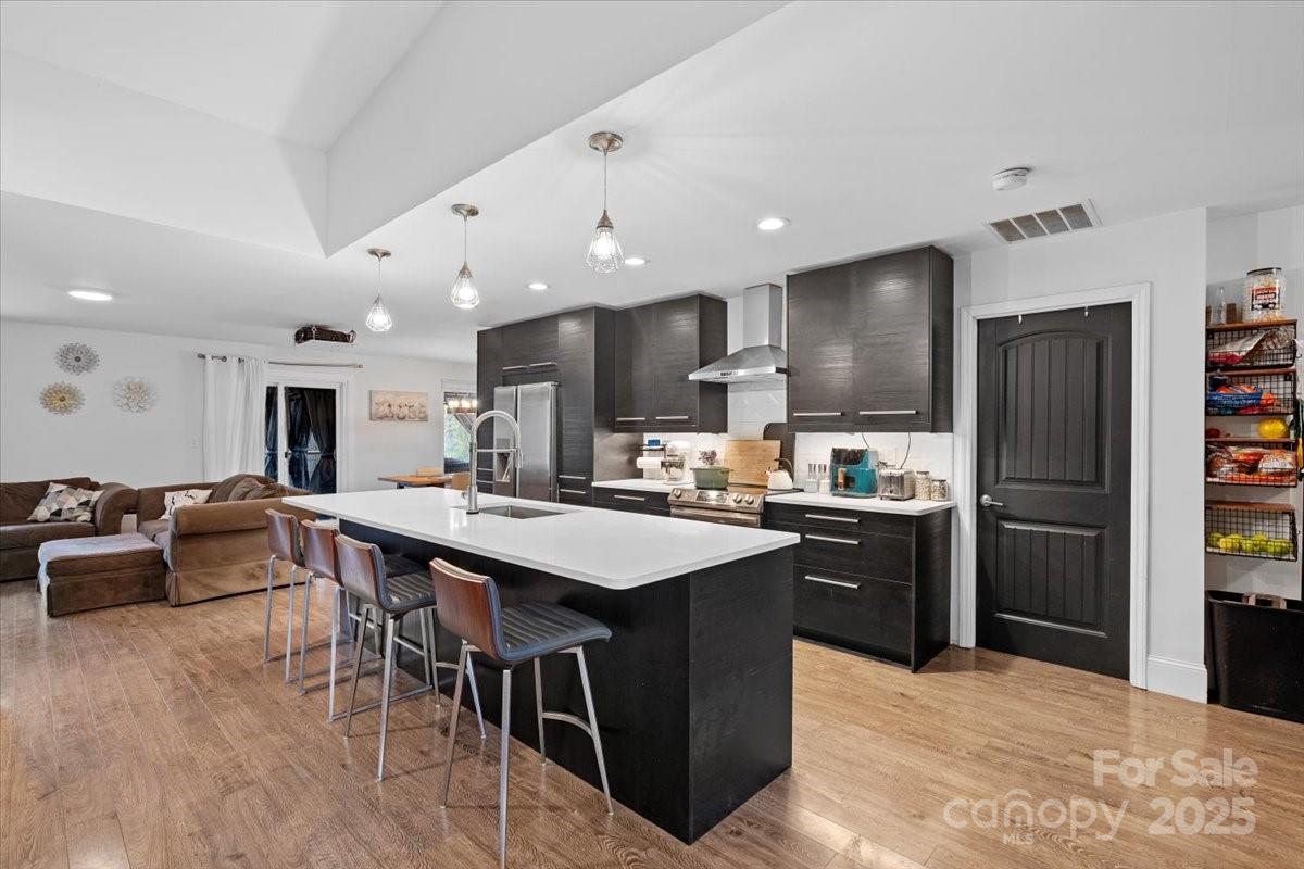 11501 Abernathy Road Charlotte, NC 28216 - Photo 15 of 41