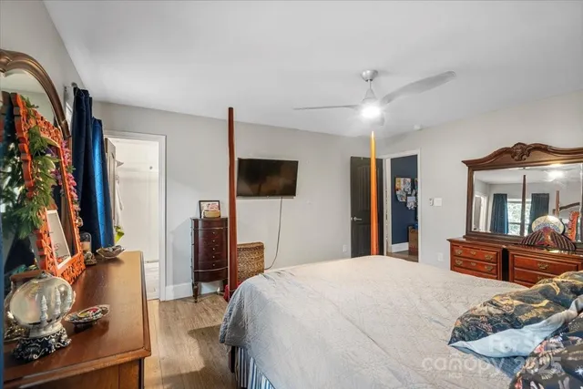 $565,000 | 11501 Abernathy Road, Charlotte, NC 28216