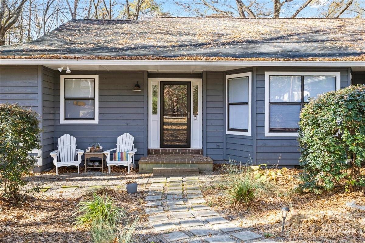 11501 Abernathy Road Charlotte, NC 28216 - Photo 4 of 41