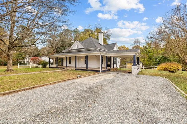 $299,000 | 328 East Raleigh Avenue, Liberty, NC 27298