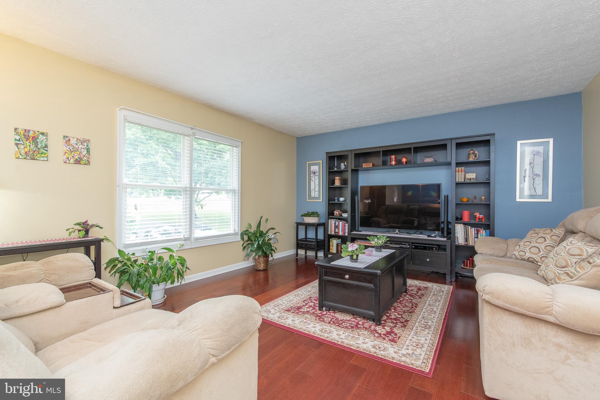 1729 Dr Jack Road Conowingo, MD 21918 - Photo 8 of 47 Living Room