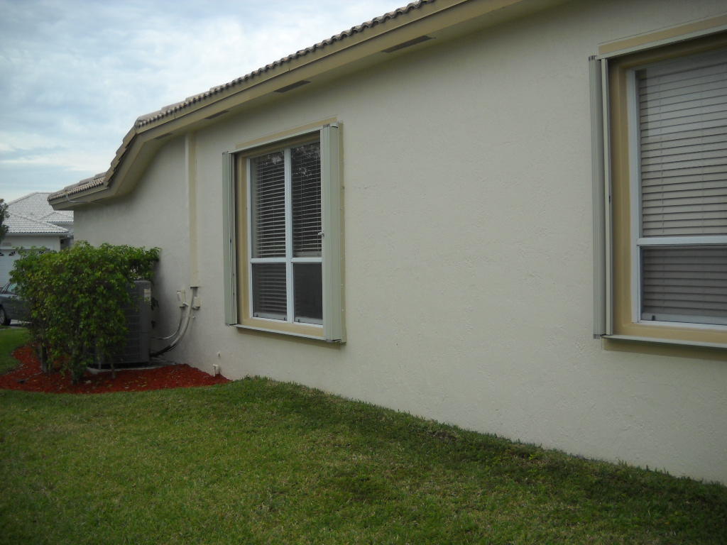 12831 Maypan Drive Boca Raton, FL 33428 - Photo 8 of 30 east side of house