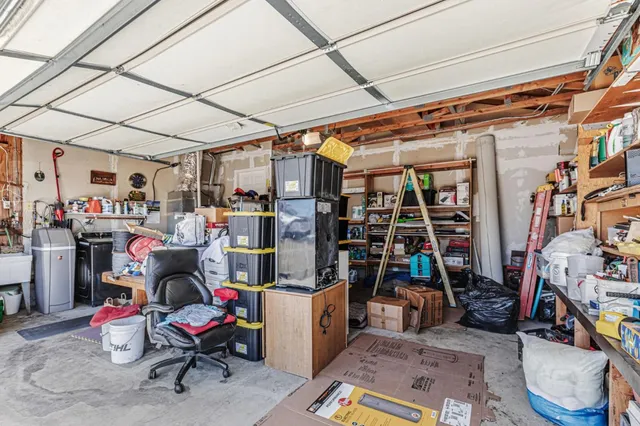 a view of an outdoor space