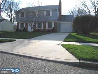106 Evergreen Road Stratford, NJ 08084 - Photo 2 of 11