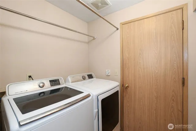 $698,000 | 643 School Street Southeast, Lacey, WA 98503