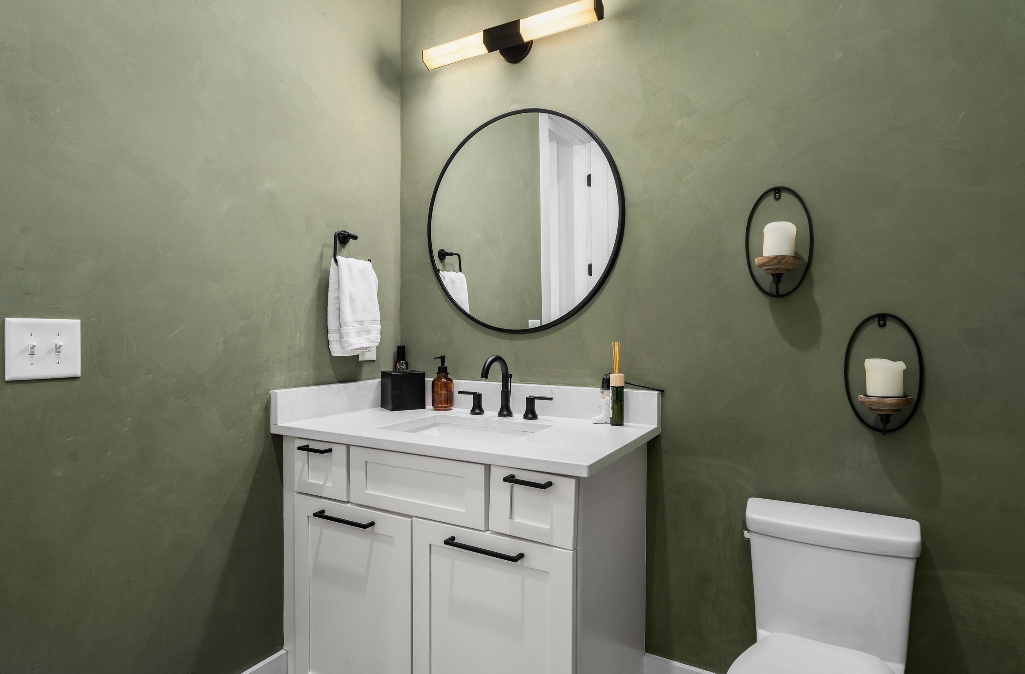 141 Kathryn Adele Lane Mount Juliet, TN 37122 - Photo 29 of 74 a bathroom with a toilet sink vanity and mirror