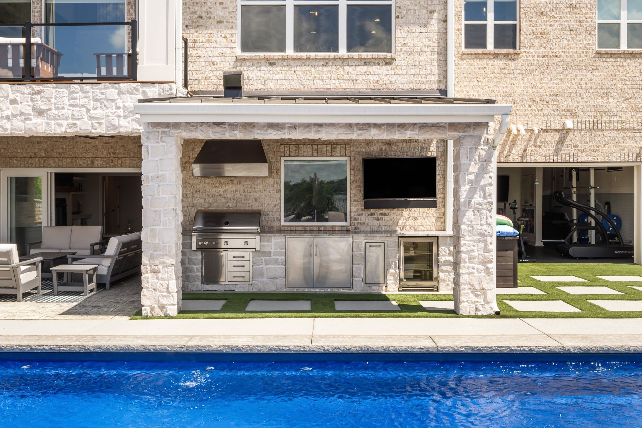 141 Kathryn Adele Lane Mount Juliet, TN 37122 - Photo 64 of 74 a view of a house with sitting area
