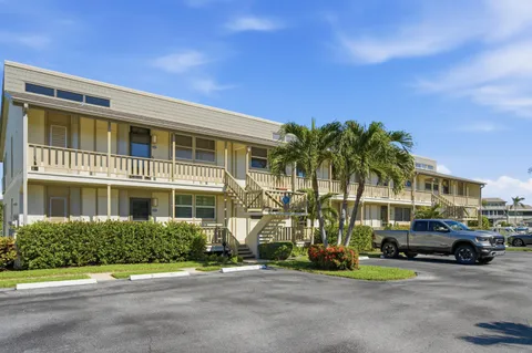 $480,000 | 1456 Northeast Ocean Boulevard, Unit 9202, Stuart, FL 34996