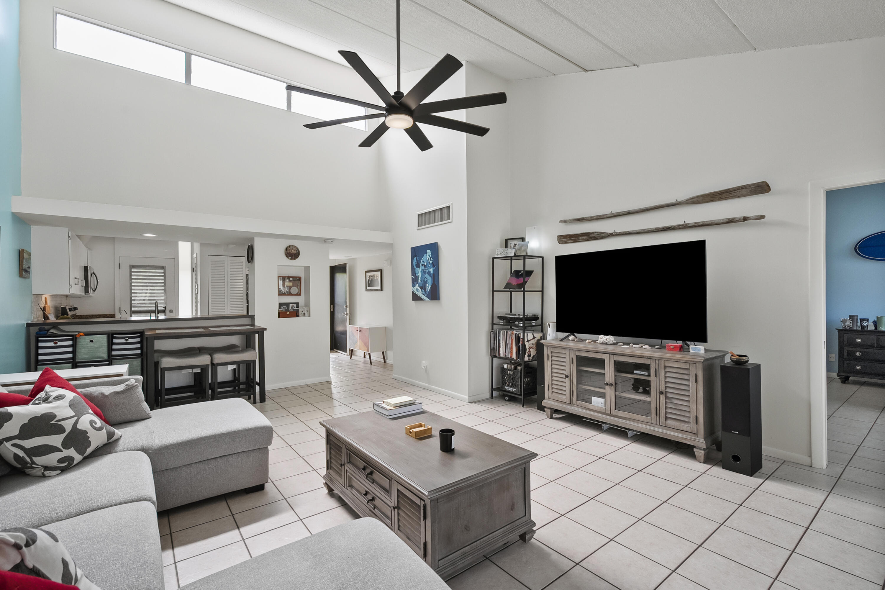 1456 Northeast Ocean Boulevard, Unit 9202 Stuart, FL 34996 - Photo 10 of 35 DSC07727