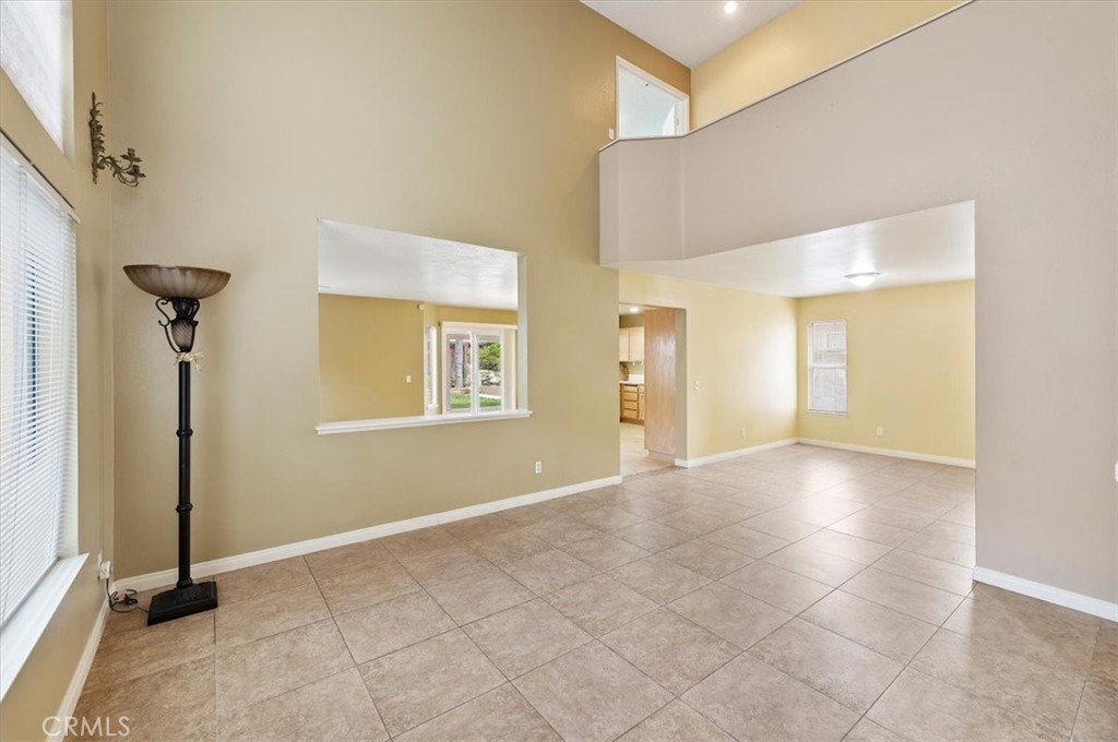 462 Coudures Way Perris, CA 92571 - Photo 12 of 38
