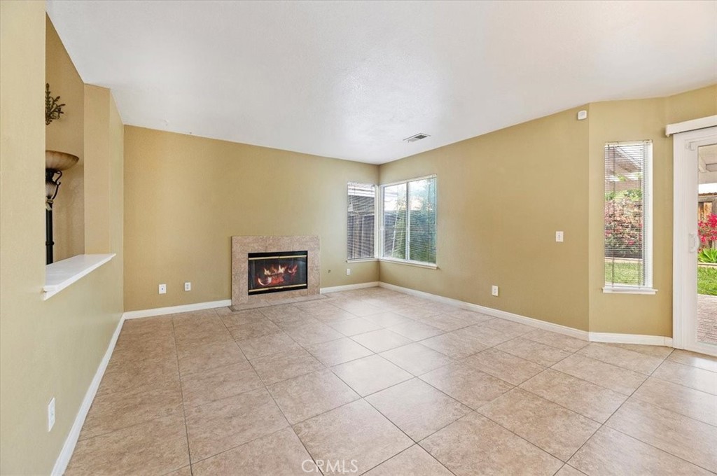 462 Coudures Way Perris, CA 92571 - Photo 15 of 38