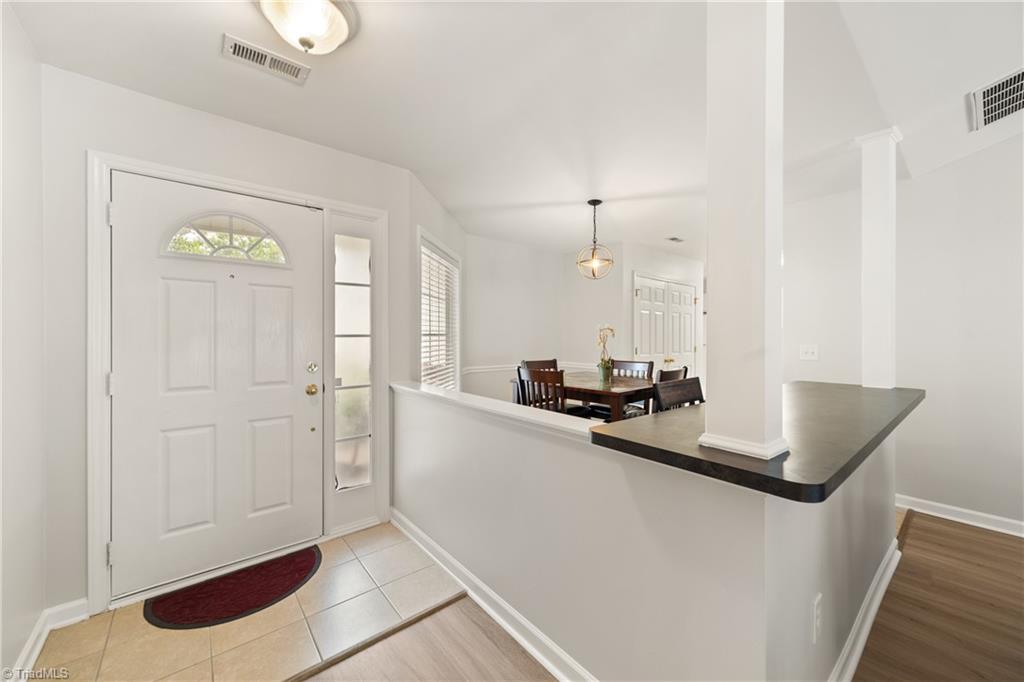 1344 Crosswinds Drive High Point, NC 27265 - Photo 5 of 40
