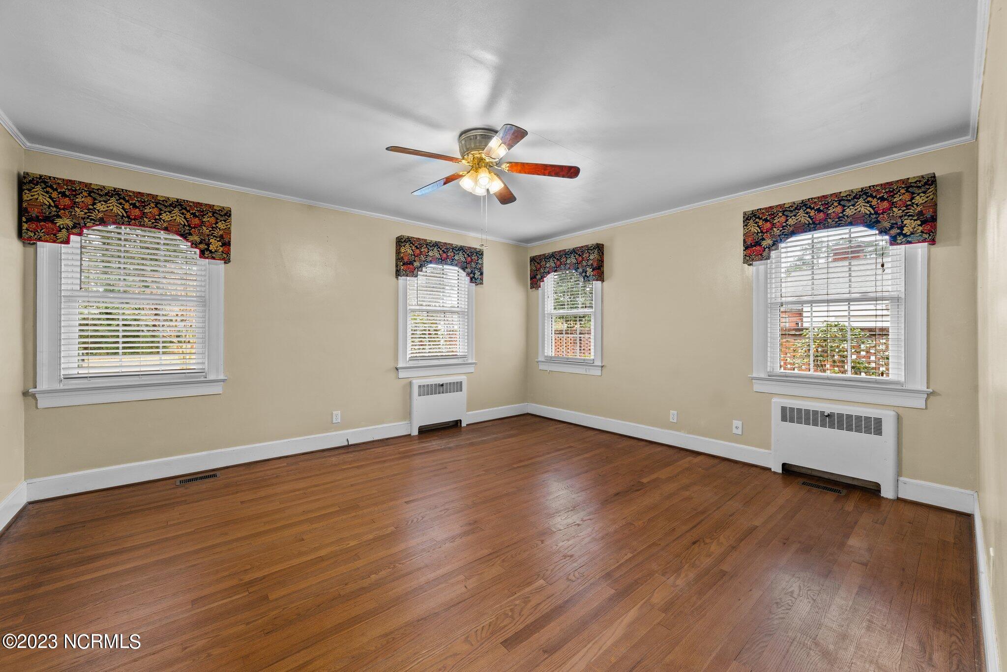 909 Rountree Street Kinston, NC 28501 - Photo 41 of 59 41-web-or-mls-DSC_3956