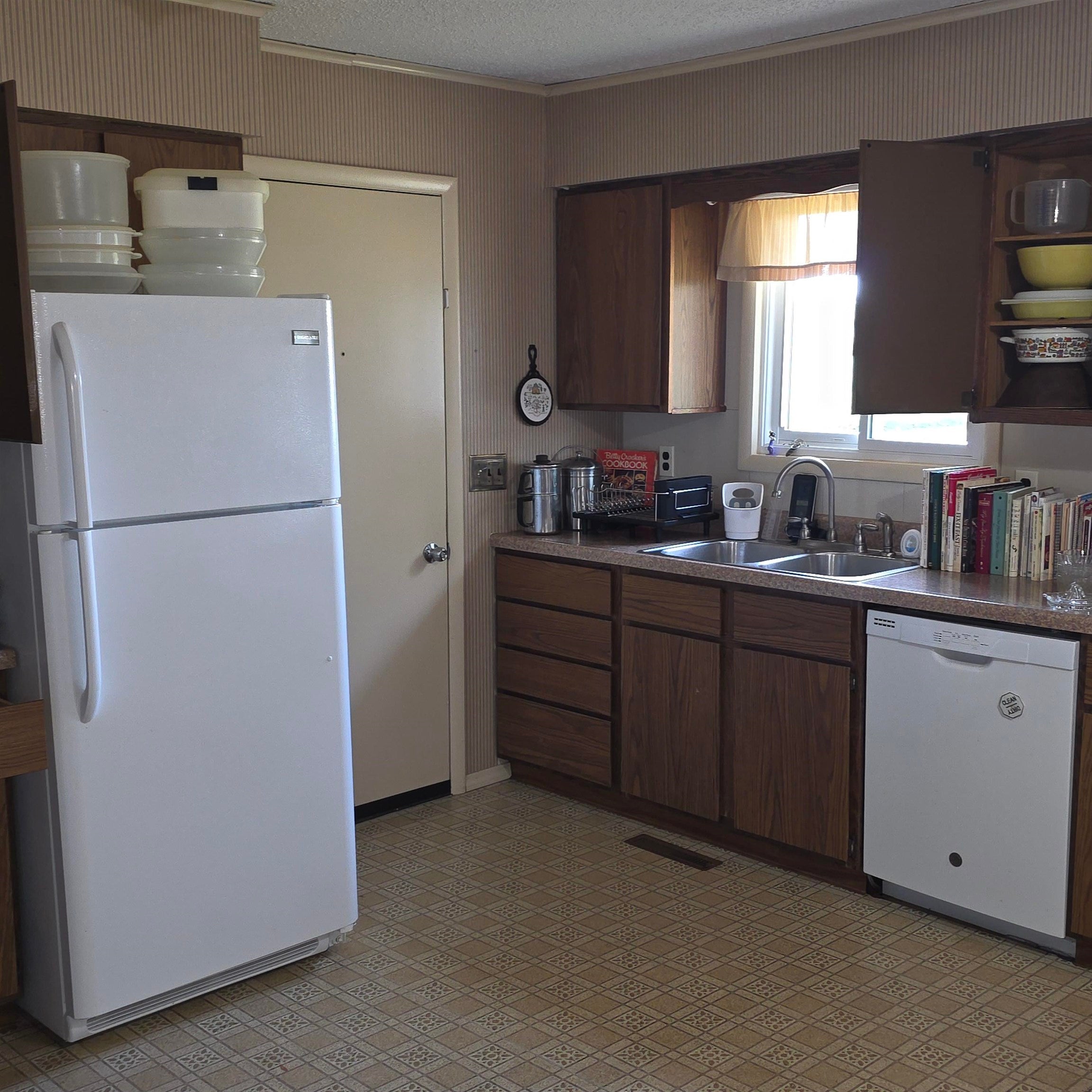 1177 East Townline 16 Road Pinconning, MI 48650 - Photo 6 of 23 Gallery Image 6