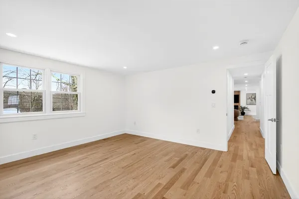 $1,388,888 | 445 Salem Street, North Andover, MA 01845